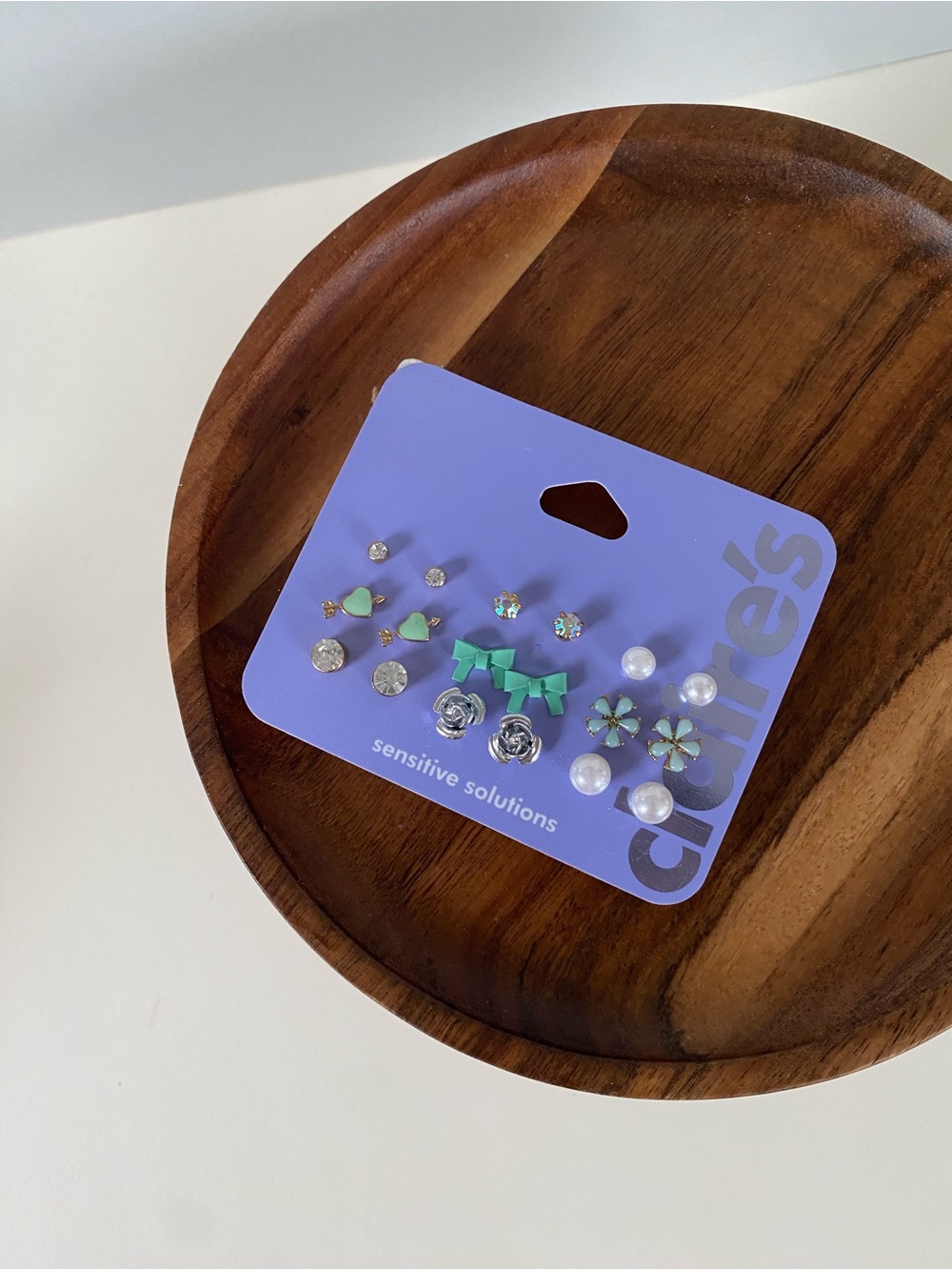 3/$20 Claire's Mixed Stud Earring Set in Mint, Silver & Pearl